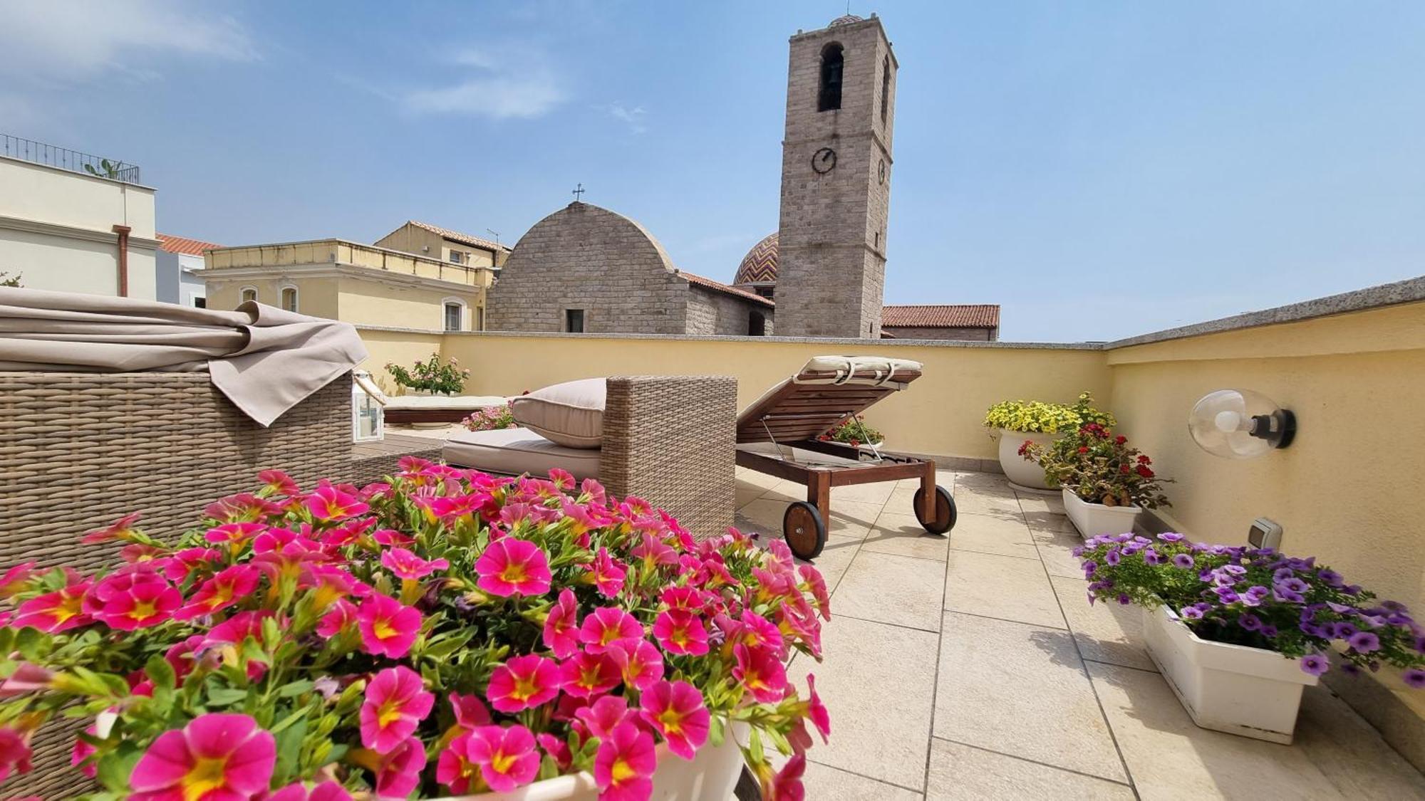 La Casa Del Pittore Bed & Breakfast Olbia